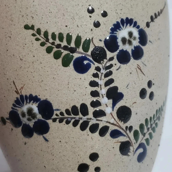 Vintage Signed Mexican Tonala Art Pottary Handpainted Blue/Green/White Foliage - Picture 2 of 6